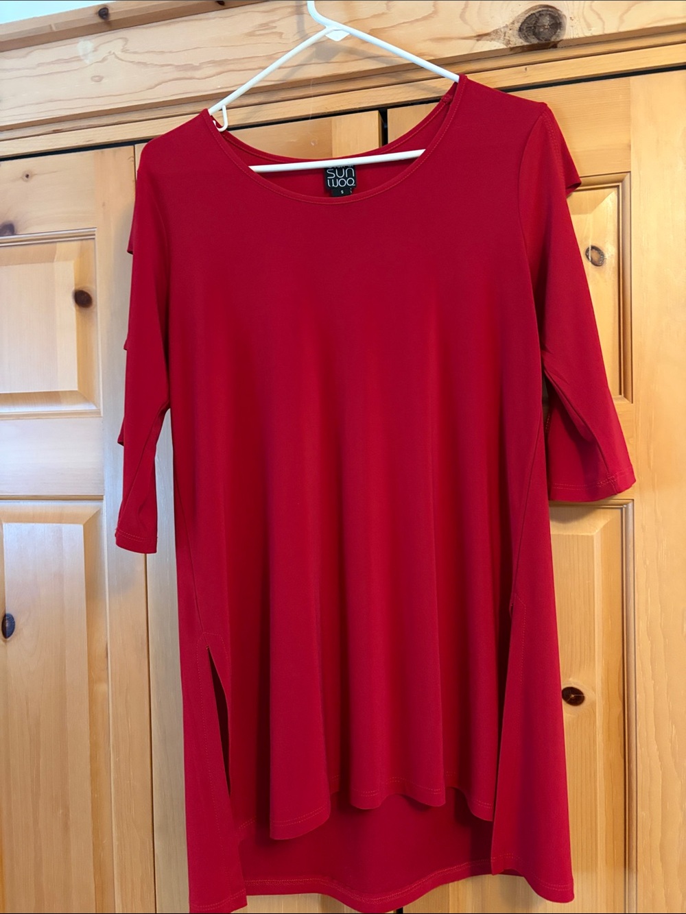 CLARA SUN WOO Red Scoop Neck Tunic with Side Slits SIZE SMALL